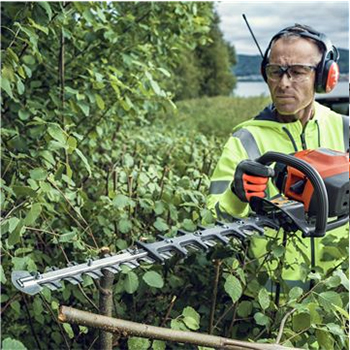 Máy cắt tỉa hàng rào tầm thấp Husqvarna 522HD60S 1